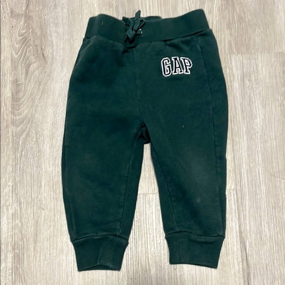 4/$30 GAP Kids Dark Green Jogger Pants - Picture 1 of 1